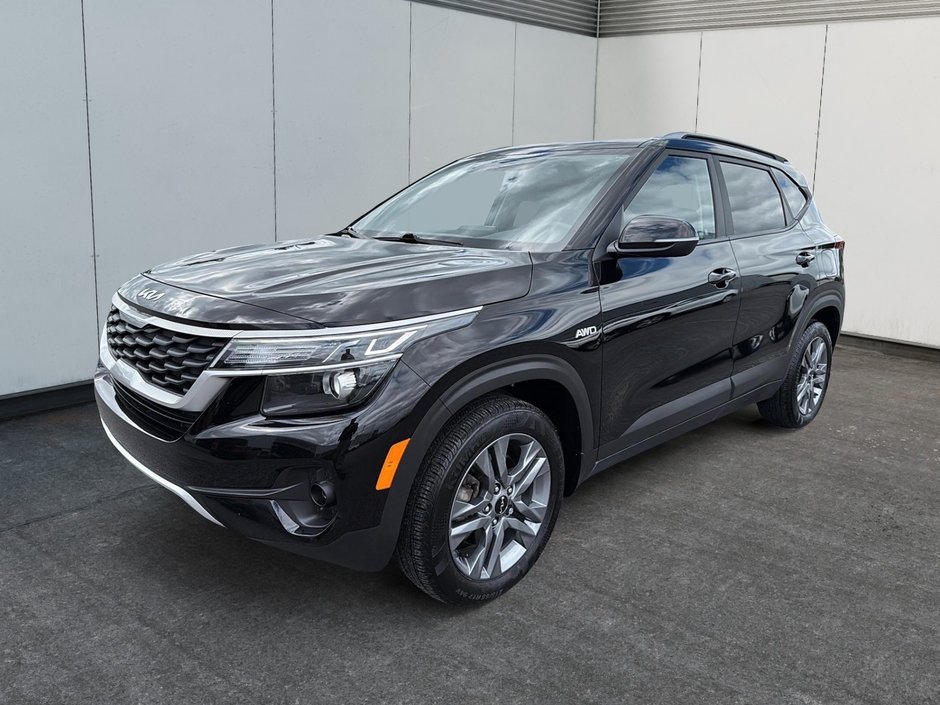 Kia Seltos LX AWD 2022 Sièges chauffants - Apple Car Play - Détecteur d'angles morts