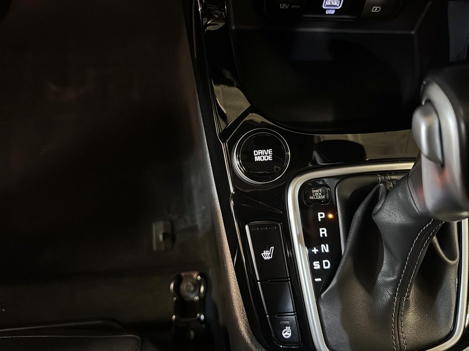 2022 Kia Seltos EX AWD + Leather + Heated seats + Back up camera