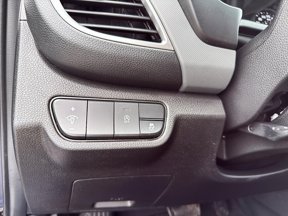 Kia Seltos LX 2023 Sièges chauffants - Détecteur d'angles morts - Apple Car Play