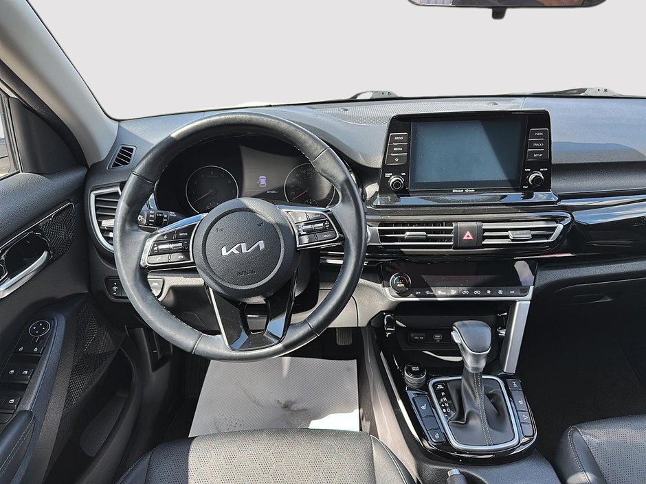 Kia Seltos EX 2023-13