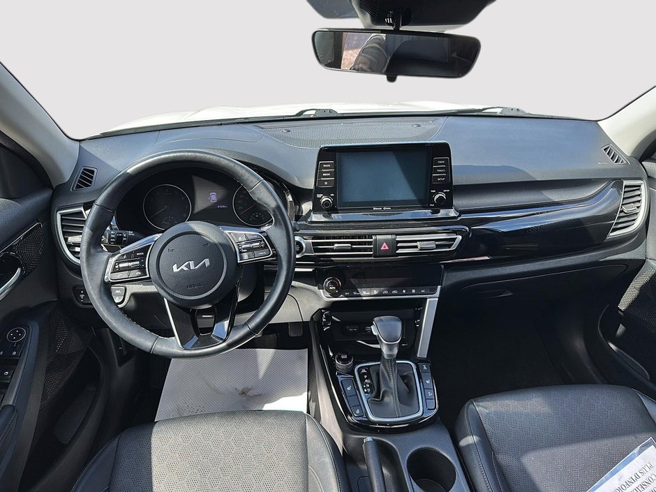 Kia Seltos EX 2023-9
