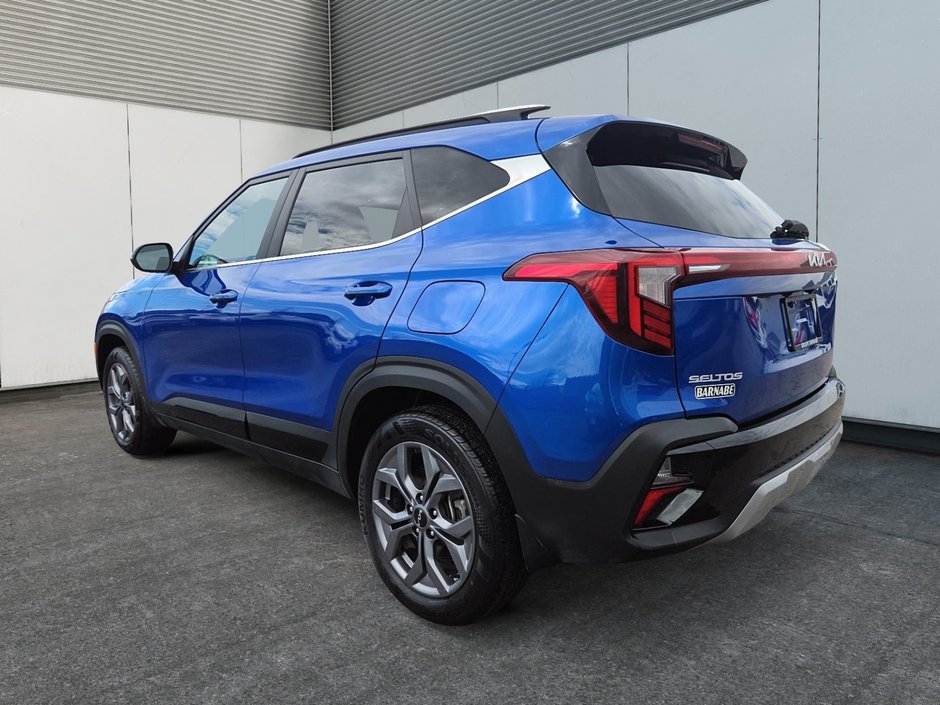 2024 Kia Seltos EX AWD + Sunroof + Leather + Backup camera