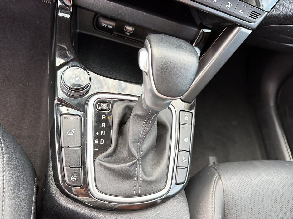 2024 Kia Seltos EX AWD + Sunroof + Leather + Backup camera