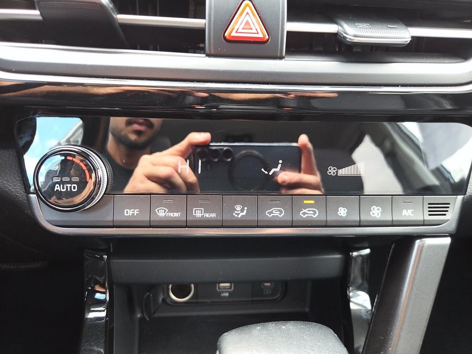 Kia Seltos EX 2025 AWD + Toit ouvrant + Cuir + Camera de recul