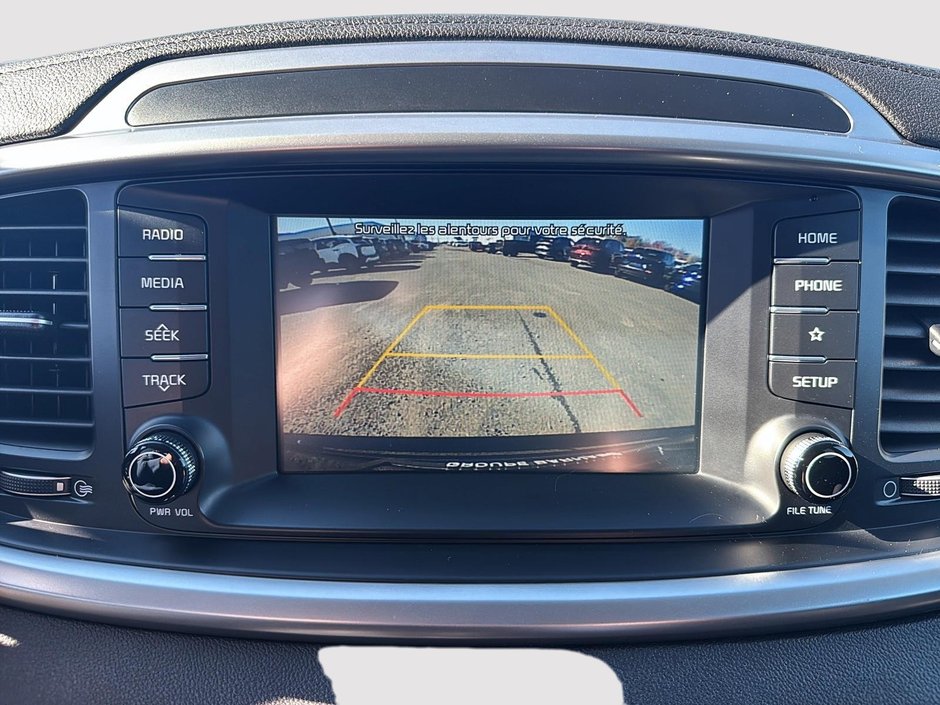 2019 Kia Sorento LX-16