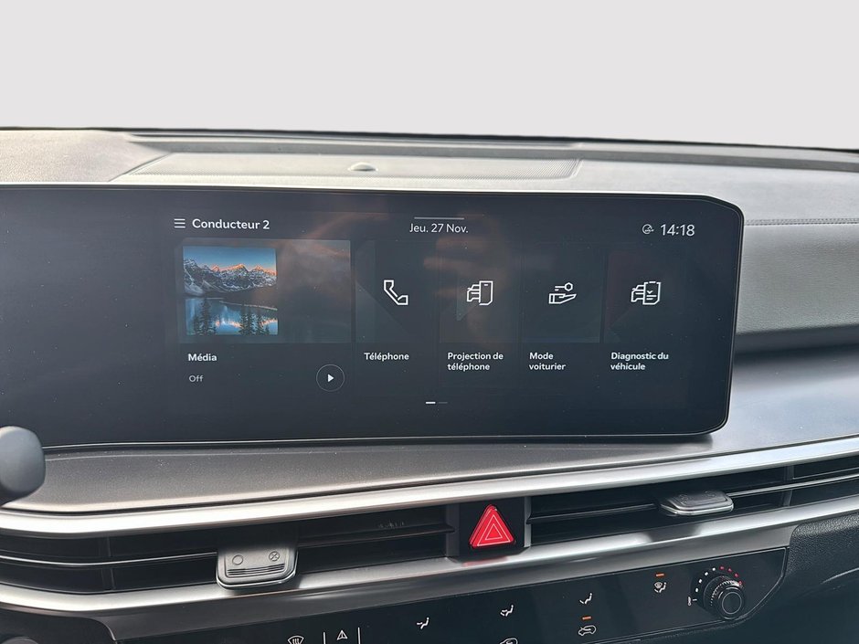 Kia Sorento LX 2024-17