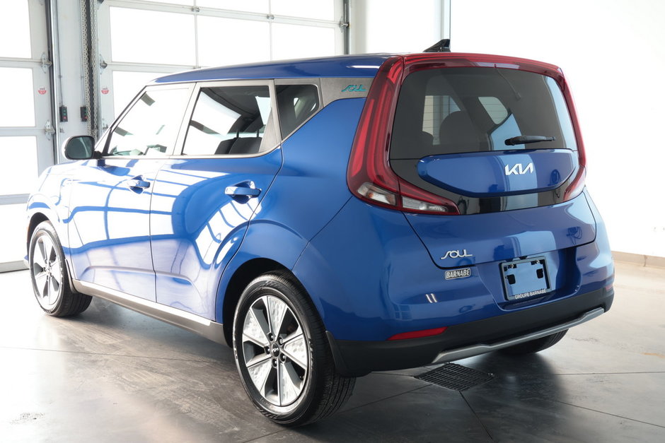 2022 Kia SOUL EV EV Premium Navigation-4