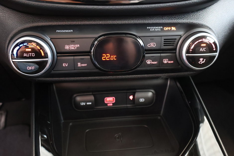 2022 Kia SOUL EV EV Premium Navigation-18