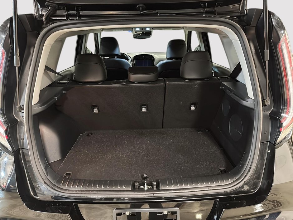 2023 Kia Soul EV LIMITED-5