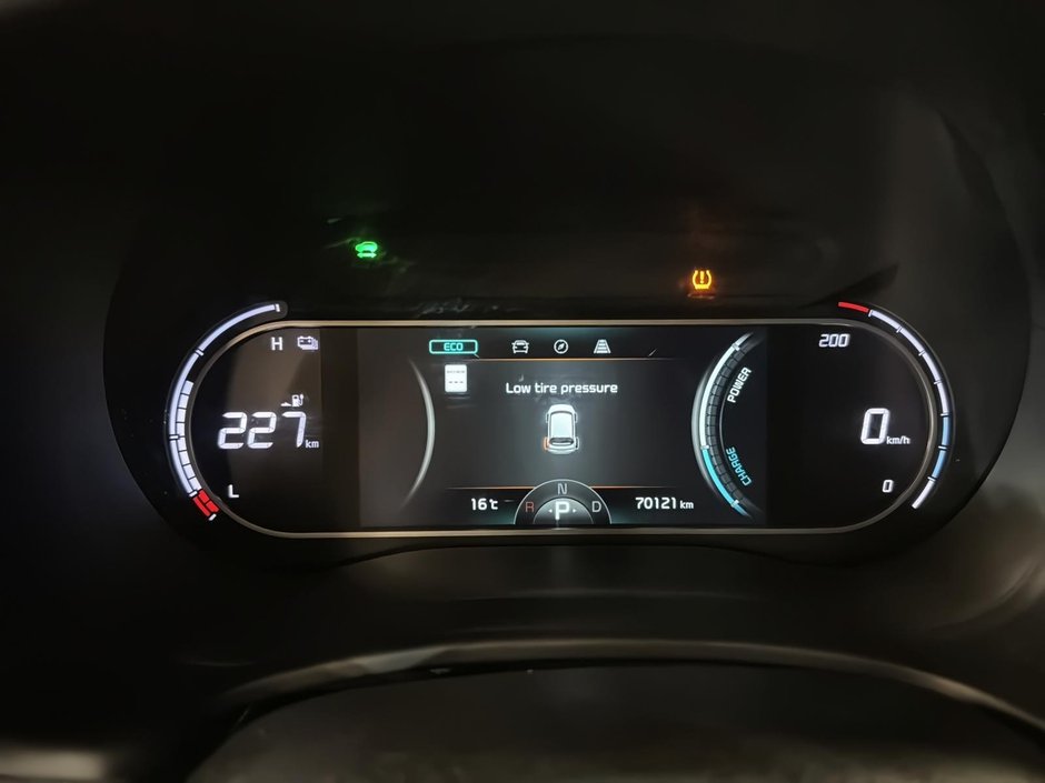 2023 Kia Soul EV LIMITED-12