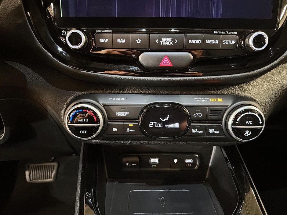 2023 Kia Soul EV LIMITED-13