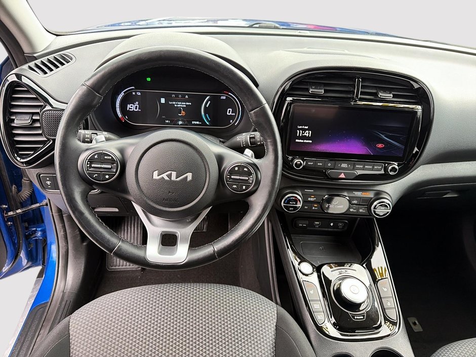 2023 Kia Soul EV EV Premium-9
