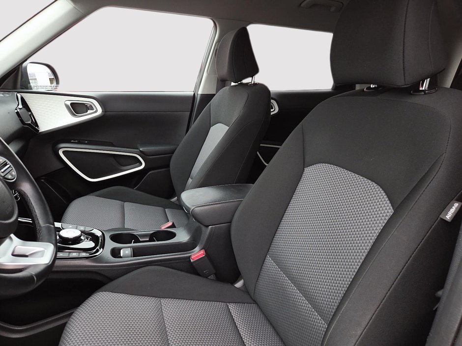 Kia Soul EV EV Premium 2023-8