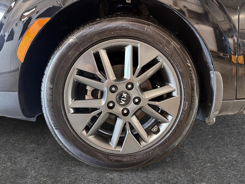 2021 Kia Soul EX Heated seats + Back up Camera