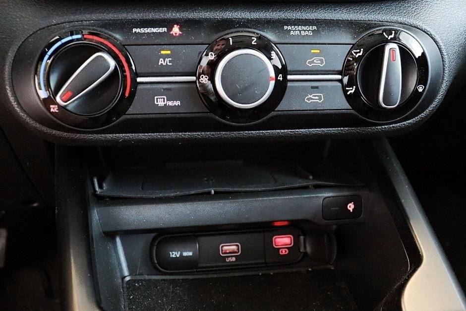 2022 Kia Soul EX Plus | Toit-Ouvrant | Camera | ***Big Screen/AppleCarplay***