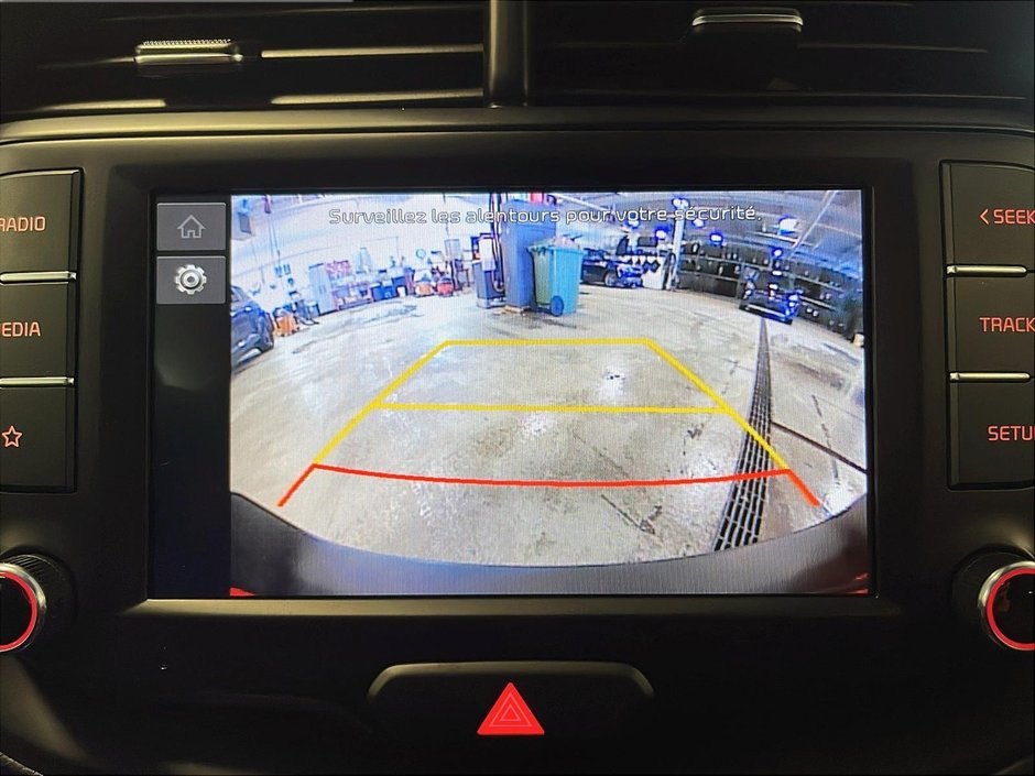 2022 Kia Soul EX Heated seats + Back up Camera