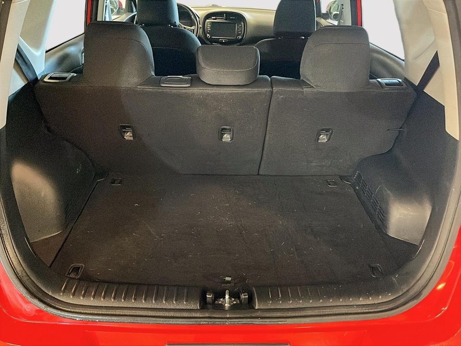 2022 Kia Soul EX Heated seats + Back up Camera