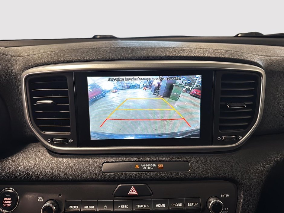 2021 Kia Sportage EX AWD + Panoramic roof + Carplay