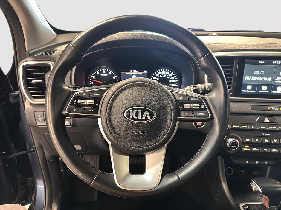 2021 Kia Sportage EX AWD + Panoramic roof + Carplay