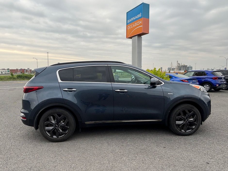 Kia Sportage EX Premium 2022-4