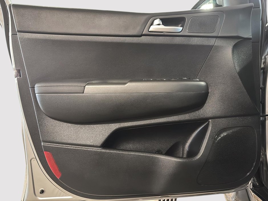 Kia Sportage EX S 2022 AWD + TOIT PANO + CARPLAY + CAMÉRA DE RECUL