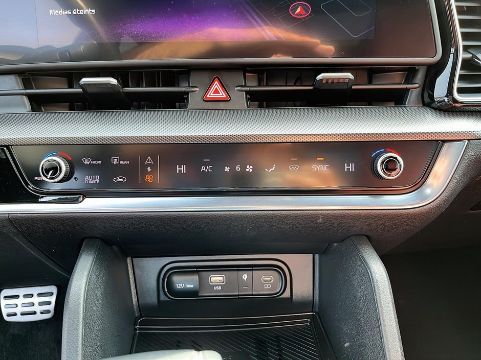 2023 Kia Sportage EX PREMIUM AWD + LEATHER + CARPLAY