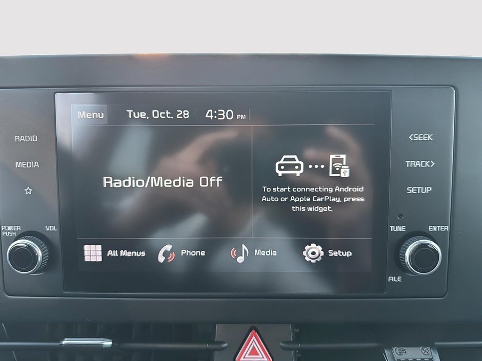 2024 Kia Sportage LX Heated seats - Apple Car Play