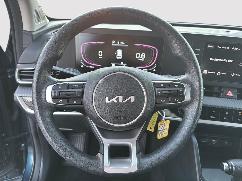 2024 Kia Sportage LX Heated seats - Apple Car Play