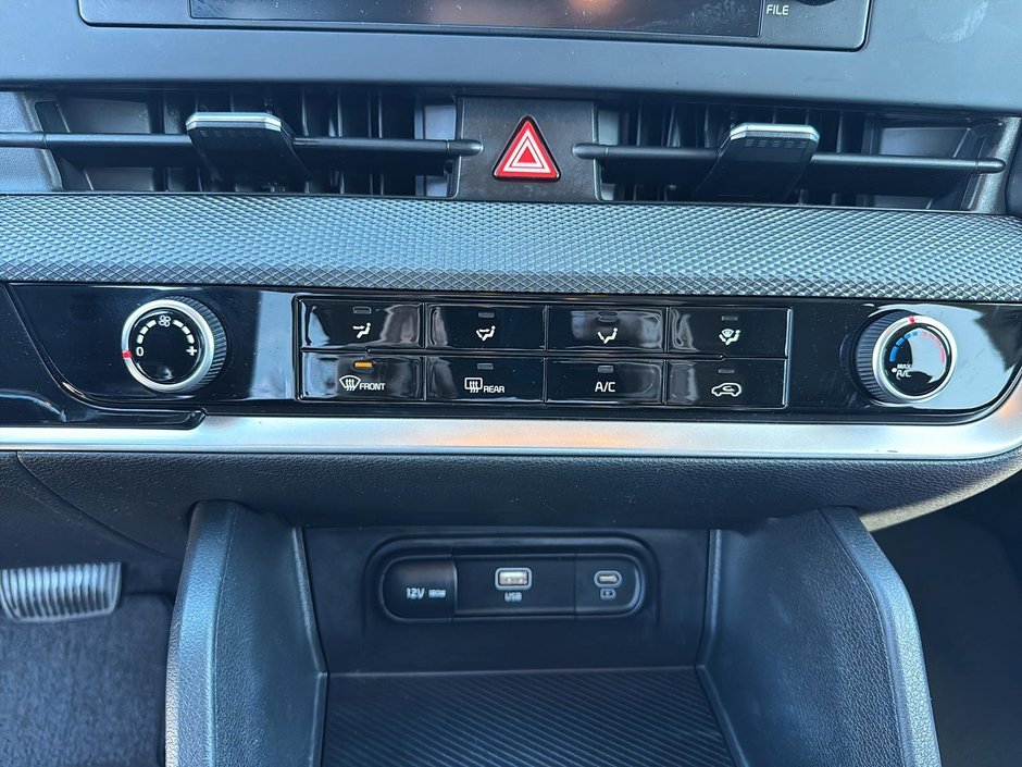 2024 Kia Sportage LX-13