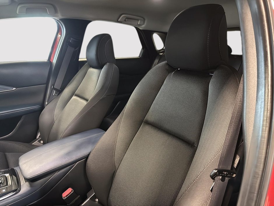 2021 Mazda CX-30 GS-8