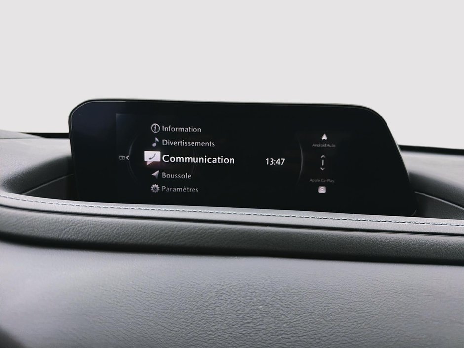 2024 Mazda CX-30 GS AWD + CARPLAY + BACK UP CAMERA