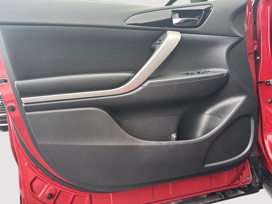 2023 Mitsubishi Eclipse Cross SE-10