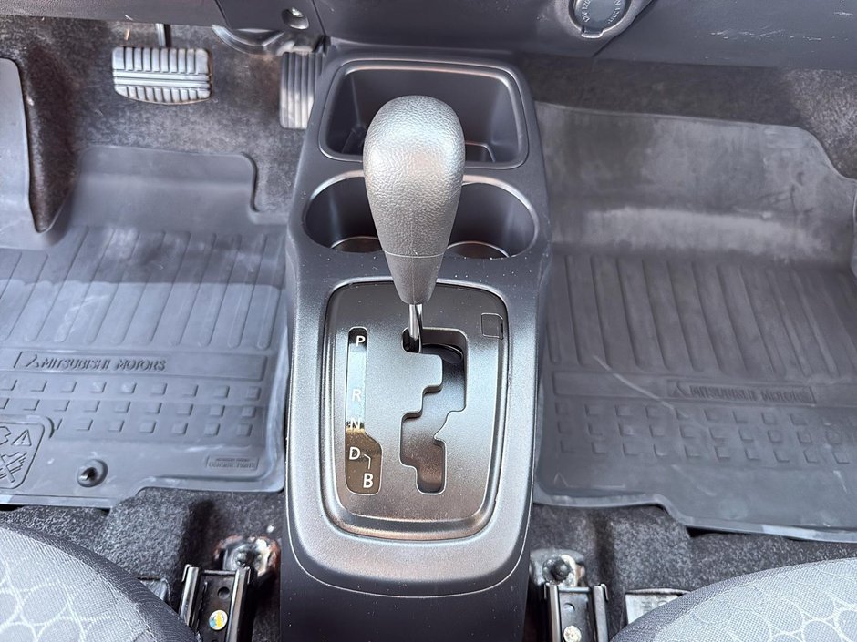 2015 Mitsubishi Mirage ES-14