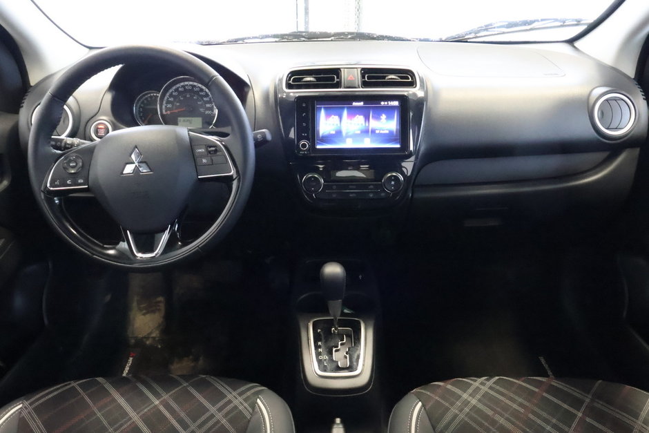Mitsubishi Mirage GT AUTOMATIQUE CLIMATISEUR 2023-8