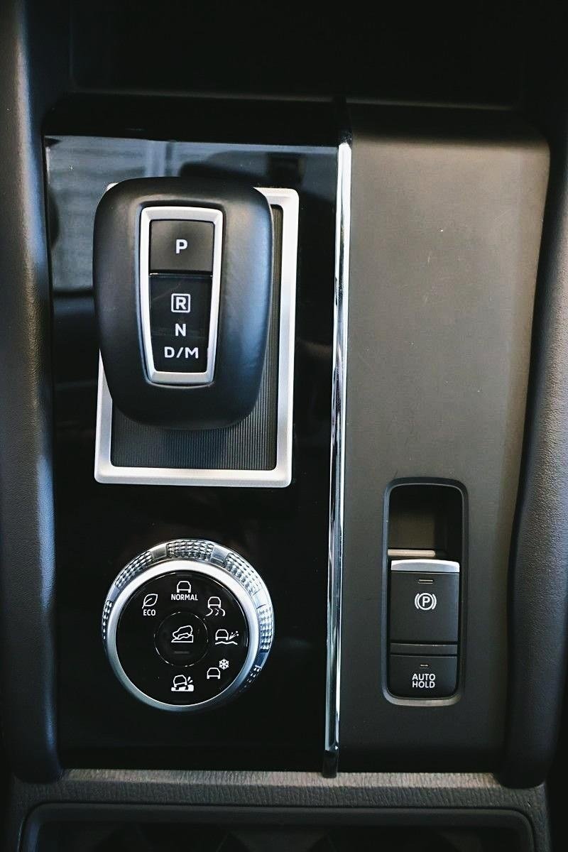 Mitsubishi Outlander ES AWC 2022-19