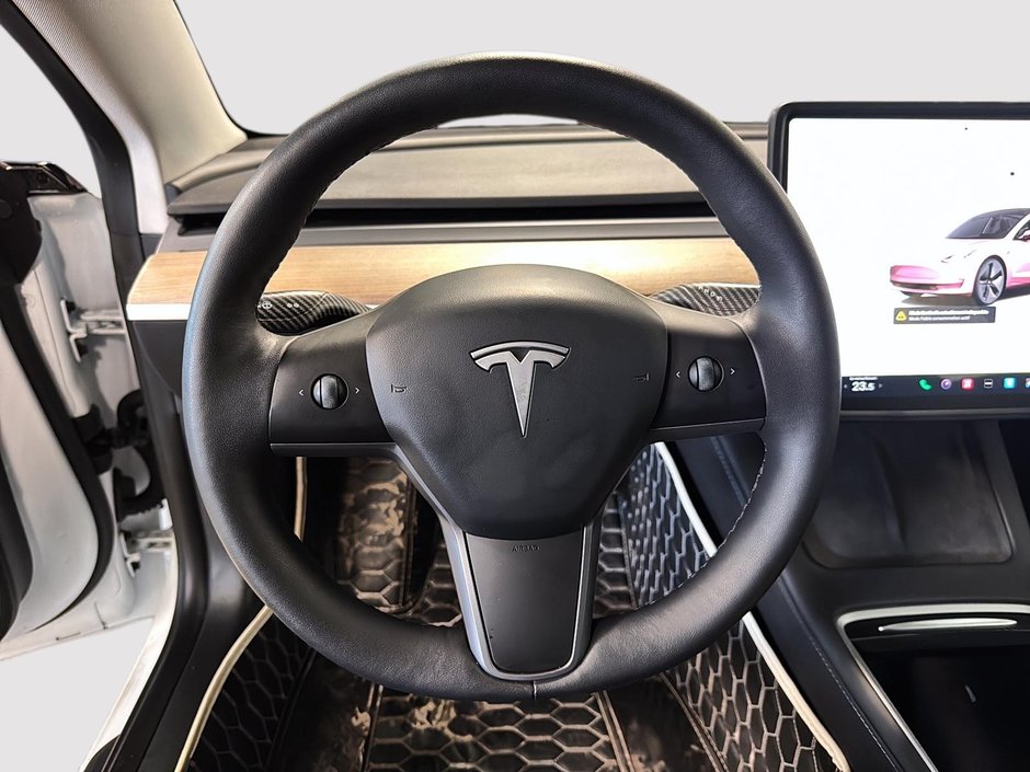 Tesla Model 3  2023 Cuir + Ecran 15 pouces