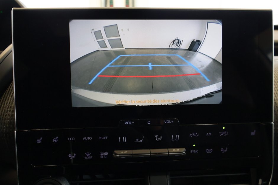 2024 Toyota BZ4X XLE AWD TOIT-PANORAMIQUE-9