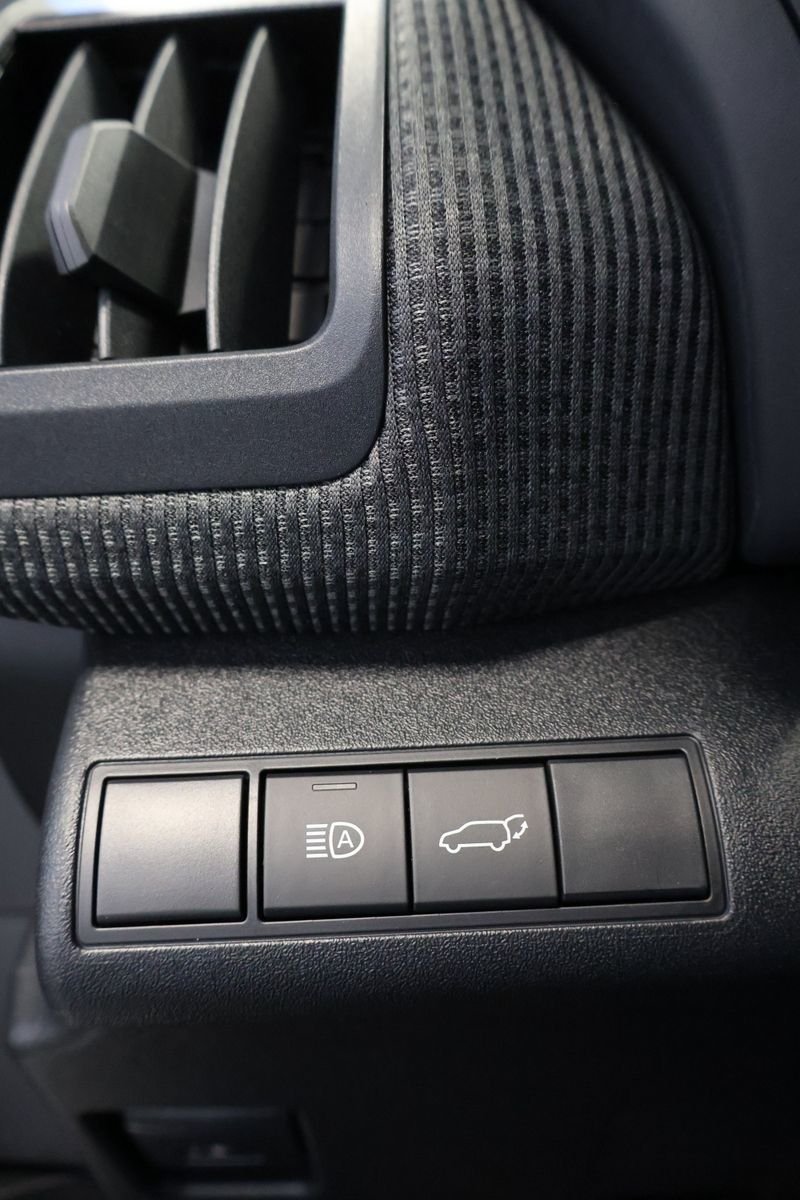 2024 Toyota BZ4X XLE AWD TOIT-PANORAMIQUE-11