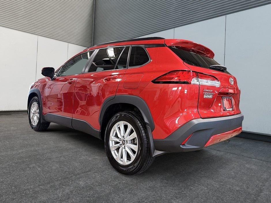 Toyota Corolla Cross LE 2022-3
