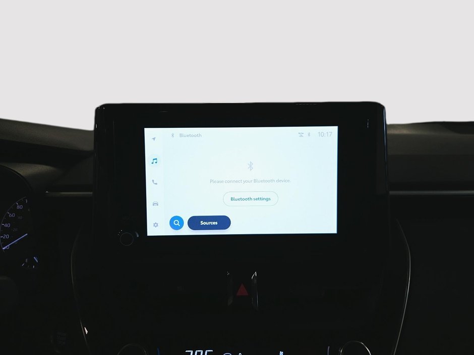 2025 Toyota Corolla LE-18