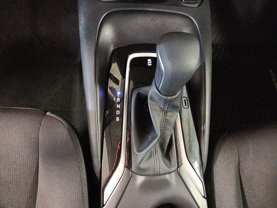 2025 Toyota Corolla LE-15