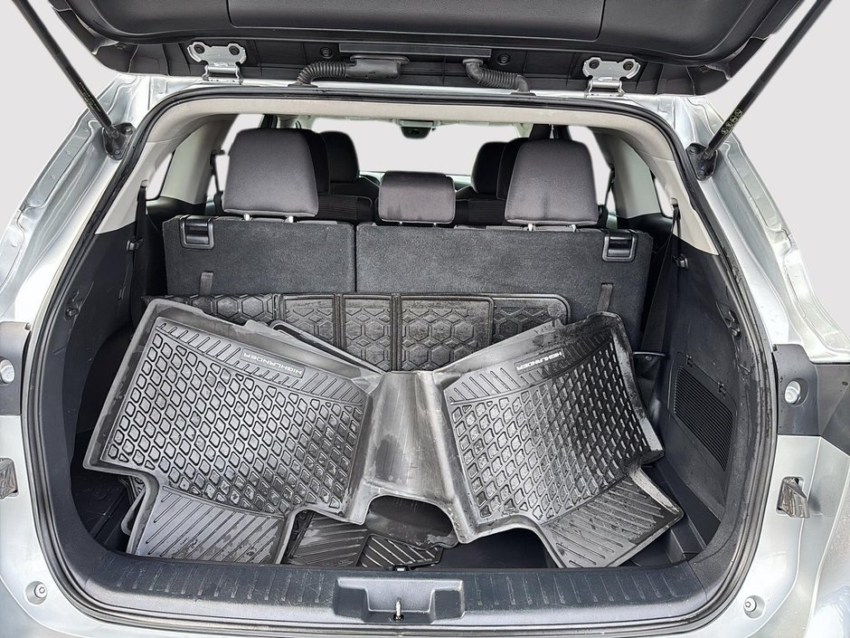 2020 Toyota Highlander LE-5