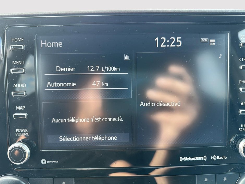 2020 Toyota Highlander LE-17