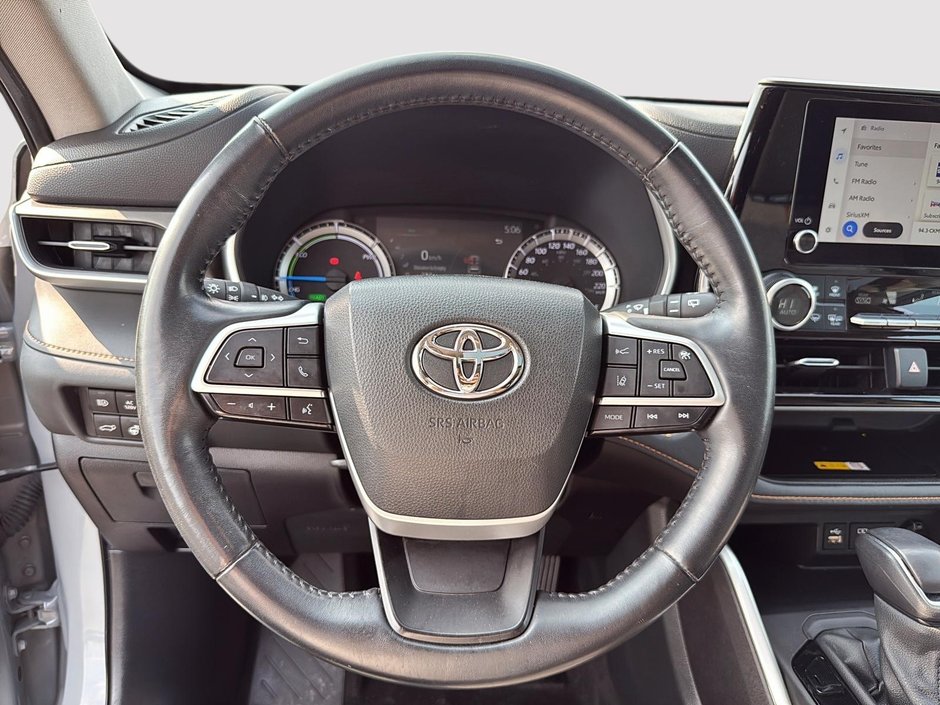 Toyota Highlander Hybrid XLE AWD 2023 SIÈGES MEMOIRES - VOLANT CHAUFFANT - NAVIGATION