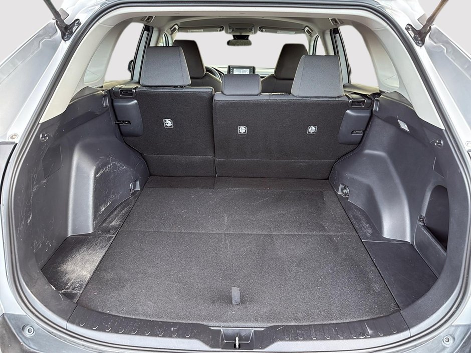 Toyota RAV4 LE 2021 Sièges chauffants - Apple Car Play