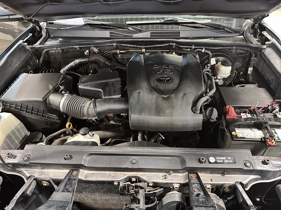 2018 Toyota Tacoma SR5-6