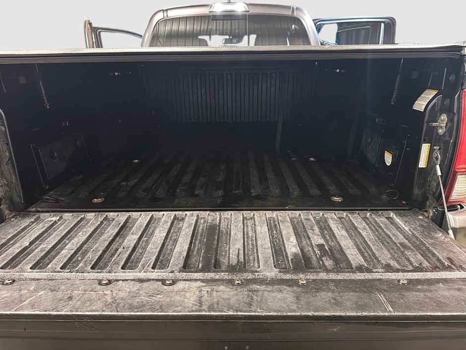 2018 Toyota Tacoma SR5-14