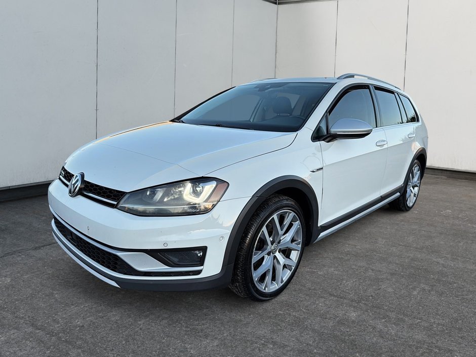Volkswagen GOLF ALLTRACK Highline 2017 Toit panoramique - Sièges électrique - DSG - AWD