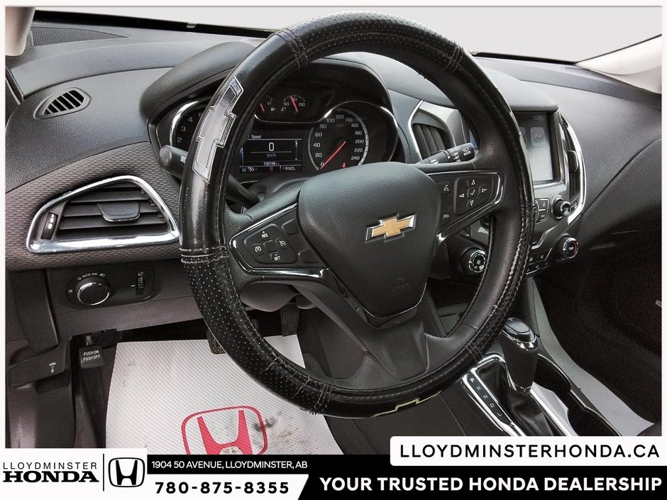 2018 Chevrolet Cruze LT Turbo-13