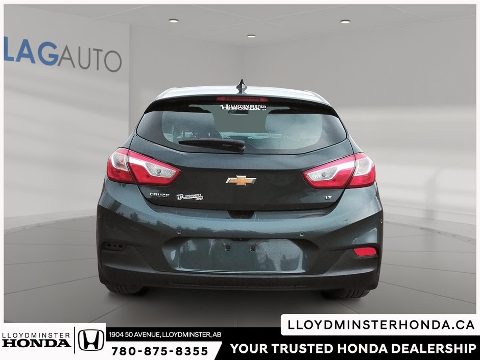 2018 Chevrolet Cruze LT Turbo-2